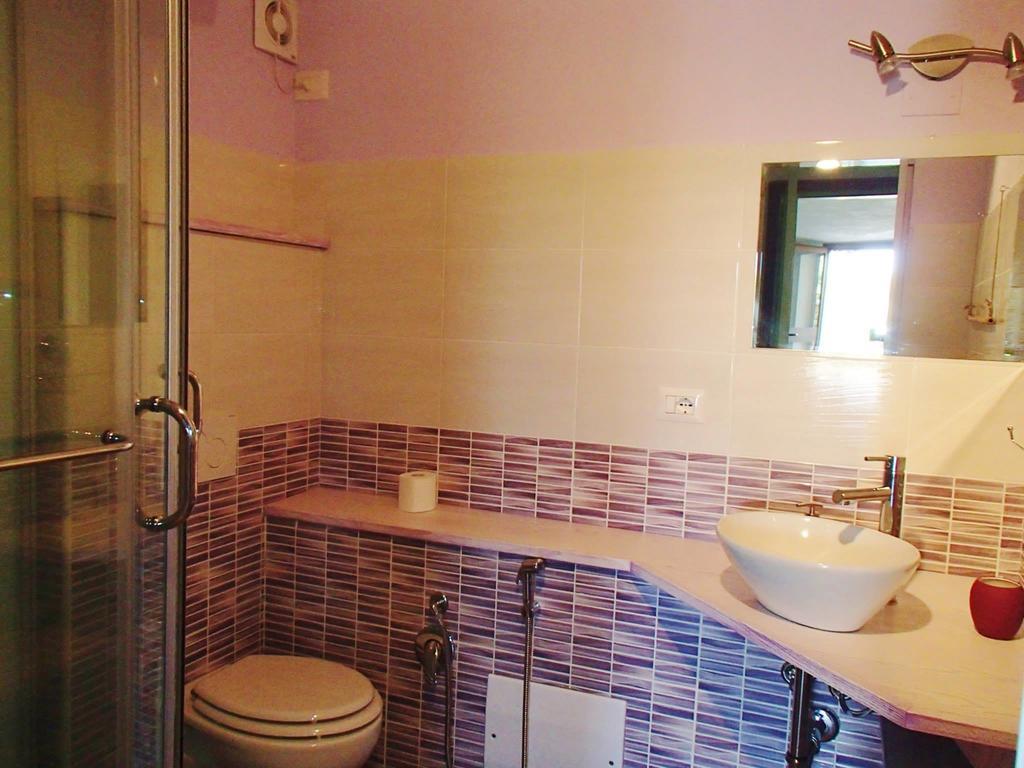 Eco Affittacamere Casa Maica Eco Guesthouse Стинтино Номер фото