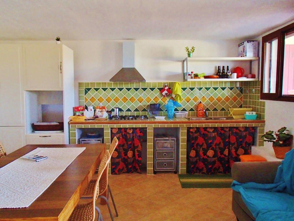 Eco Affittacamere Casa Maica Eco Guesthouse Стинтино Экстерьер фото